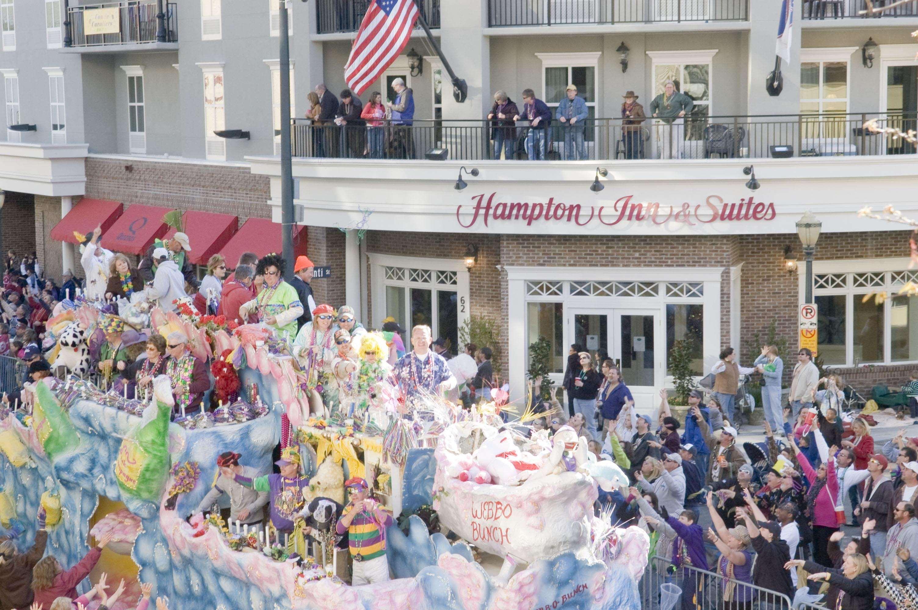 Hampton & - Downtown Historic District 3* Mobile